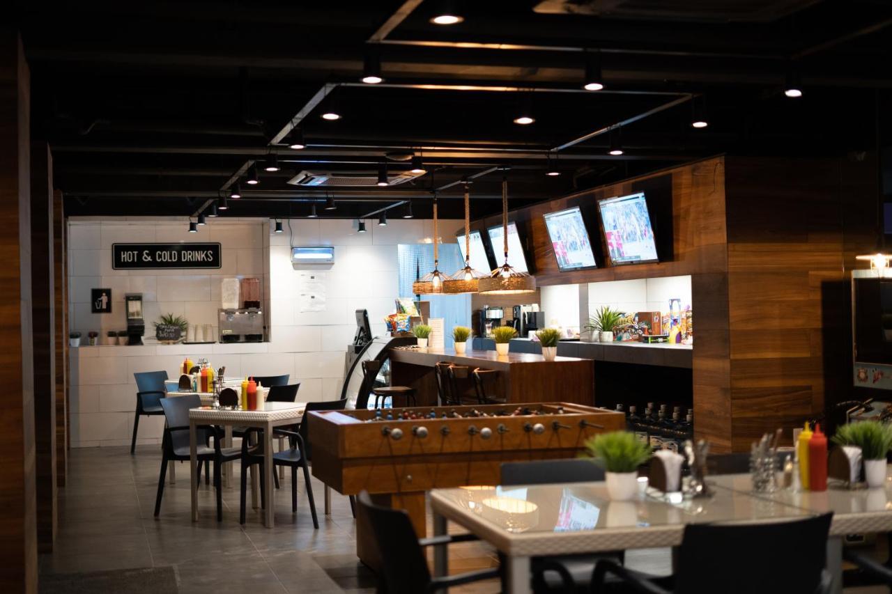 Campus Merida Aparthotel Εξωτερικό φωτογραφία